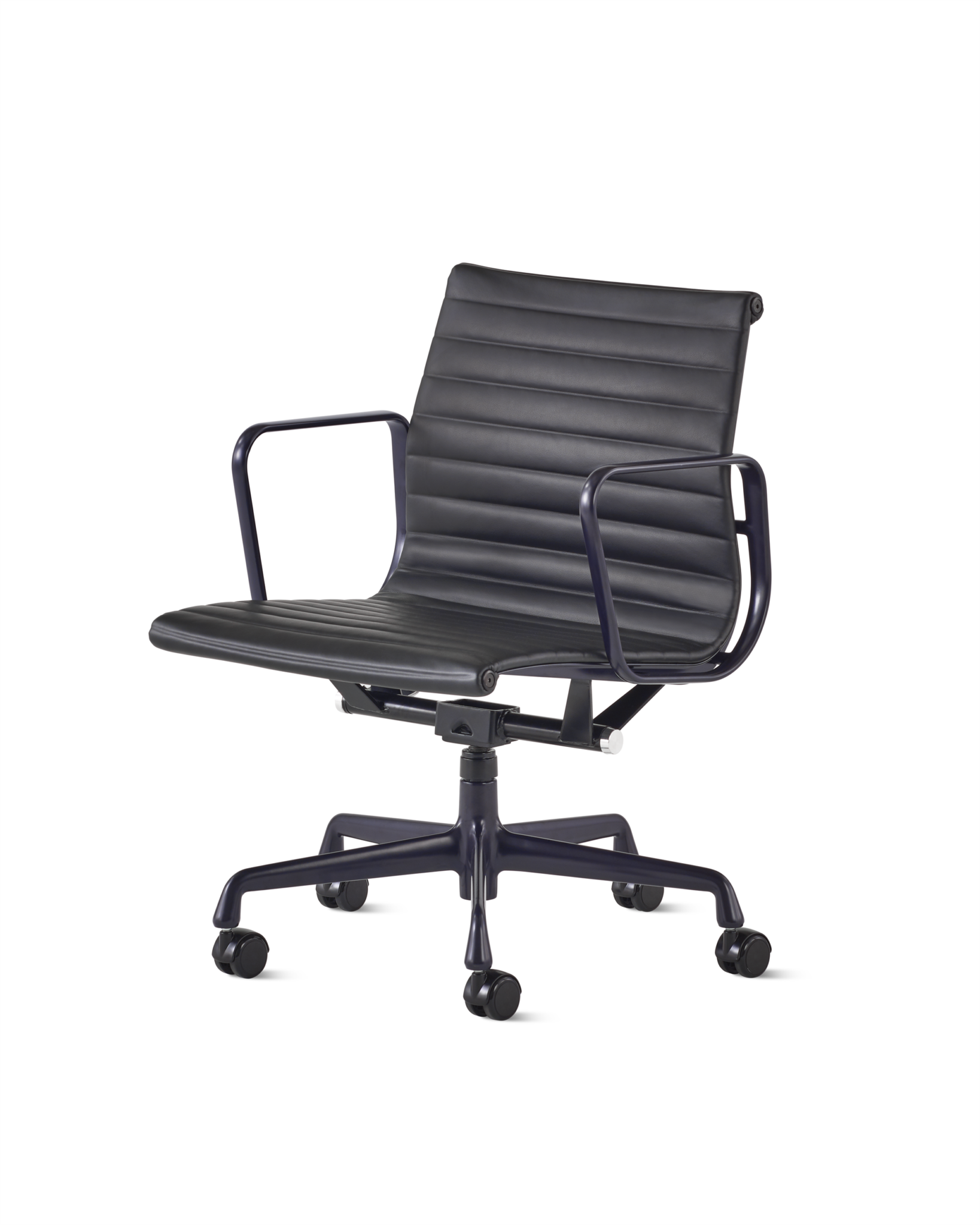 Eames Aluminum Group Management Chair - Eames Office